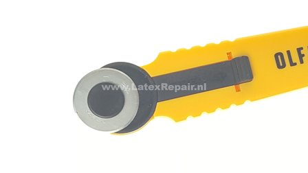 611580 Rolmes rotary cutter 18 olfa prym mm mini geel rolmes leer latex rubber textiel stof quilten 03