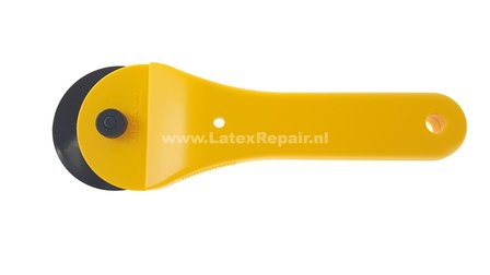 611387 jumbo Rolmes rotary cutter 60 mm groot xl geel rolmes prym leer latex rubber textiel stof quilten 03