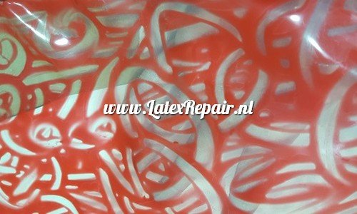transparant natural latex met ronde rode vormen 02
