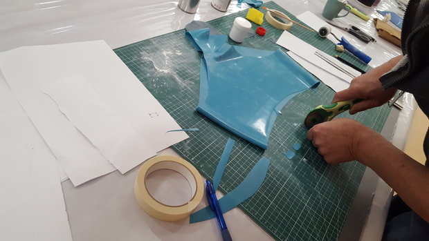 Workshop latex kleding bh corset maken Linschoten Nieuw Weerdinge LatexRepair 11