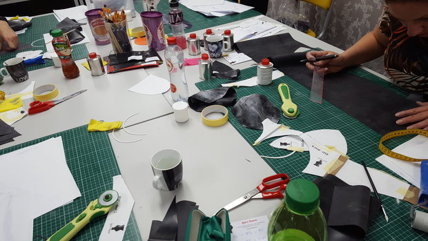 Workshop latex kleding bh corset maken Linschoten LatexRepair 
