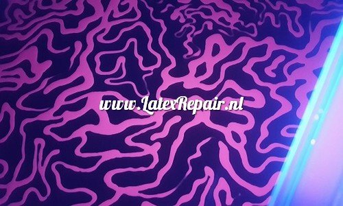 latex lava, neon magenta/transparant zwart