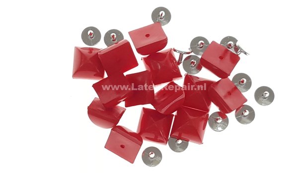 plastic studs met pin rood