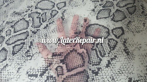 Latex - 40046 - Snake transp schwarz Latex - 40046 - Snake transp schwarz