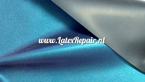 Latex 0.40 | Bleu-Violet-Vert-Noir Scintillant et Chatoyant – 50x105 cm